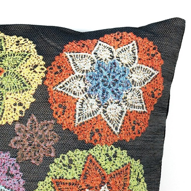Detail Kussen Crochet Semi