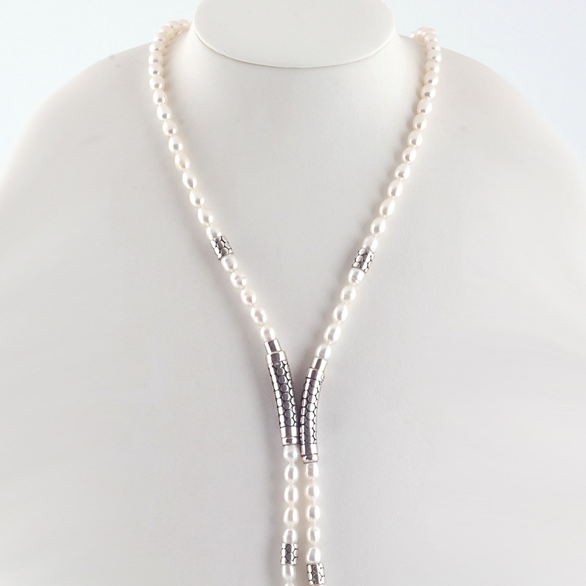 Collier YasLynn Detail