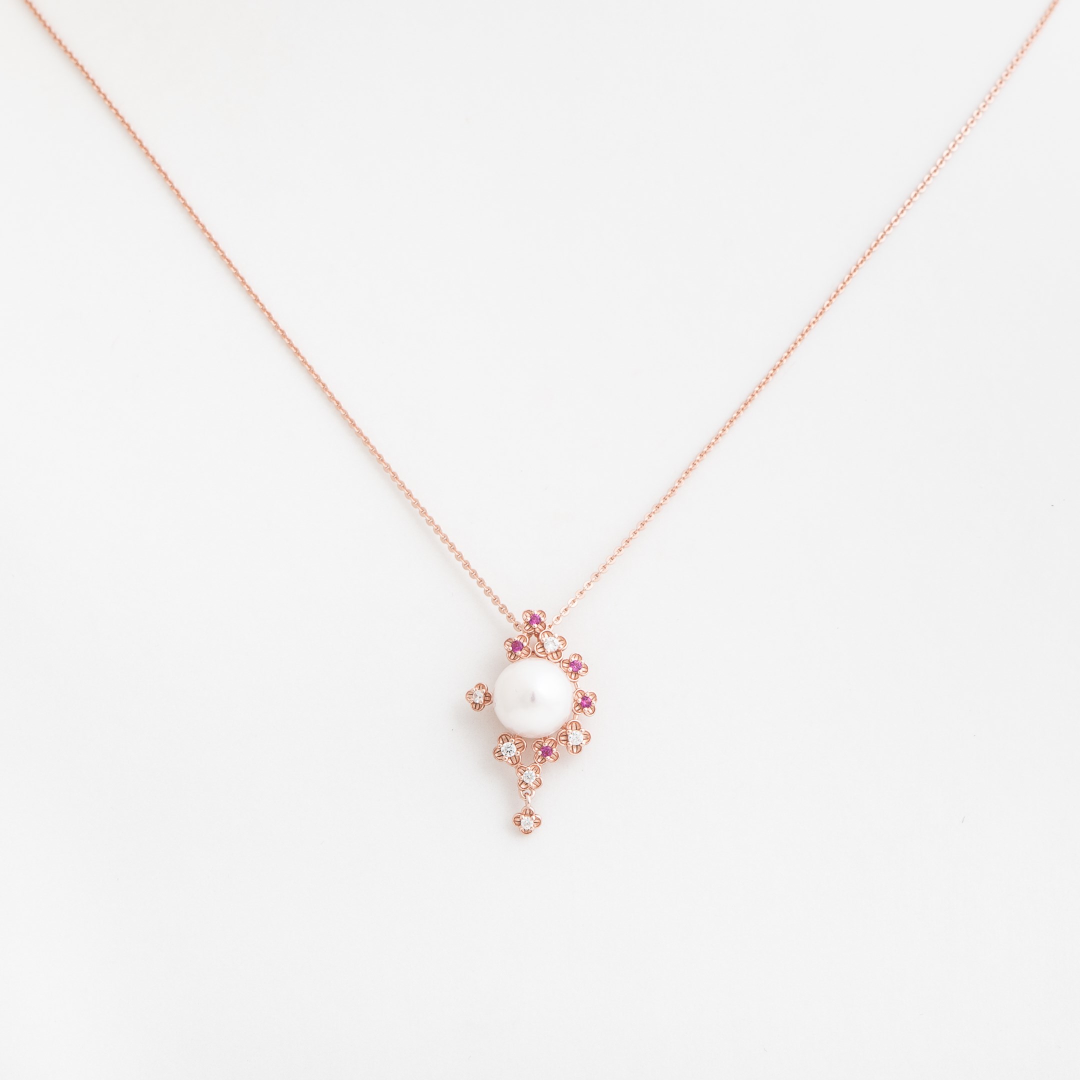 Art Nouveau Collier Floriade