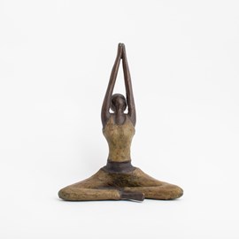 Yoga: Sculptuur Balance in Bruin-groen