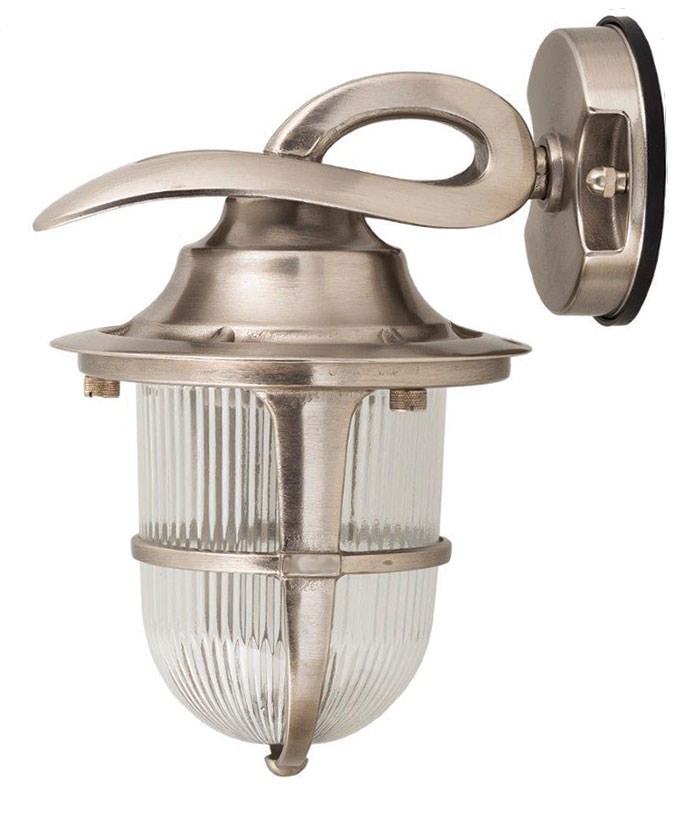 Buiten wandlamp sierlijk matnikkel