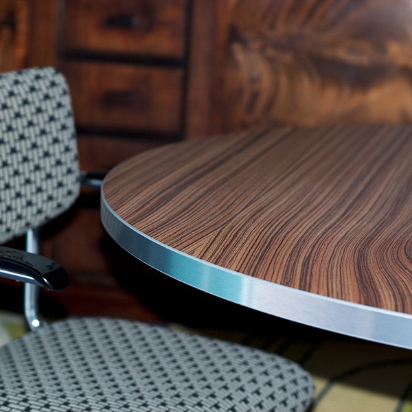 Detail Ronde Retro Tafel