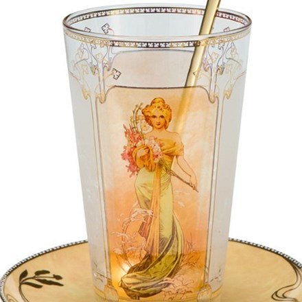 Detail Mucha Latte Macchiato Set Lente