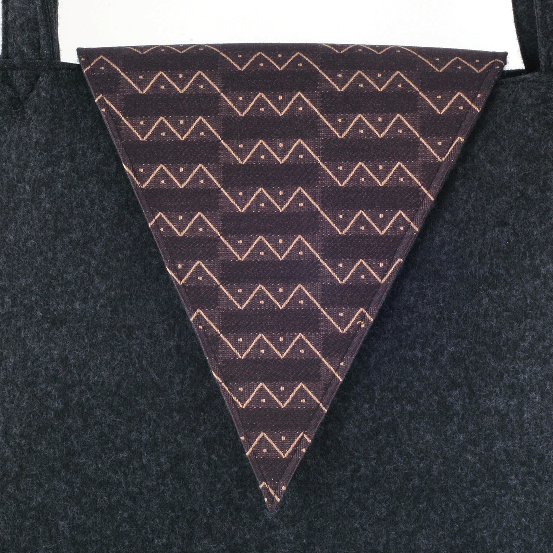 Detail Handtas Nathalie | Zigzag