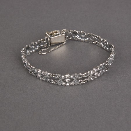 Armband Novelle Armband Novelle